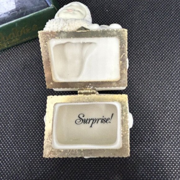 Department 56 Snowbabies "Surprise" Bisque porcelain hinged box. - Picture 3 of 4